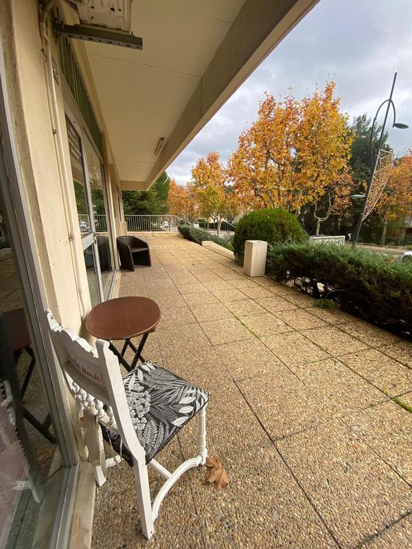 Fonds de commerce - Local commercial - 37 m²