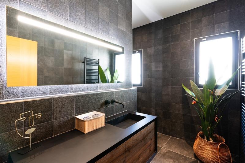 Maison - 200 m² - 6 pièces