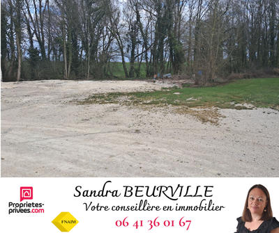 Terrain - 807 m²