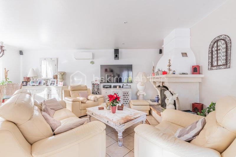 Maison - 163 m² - 5 pièces