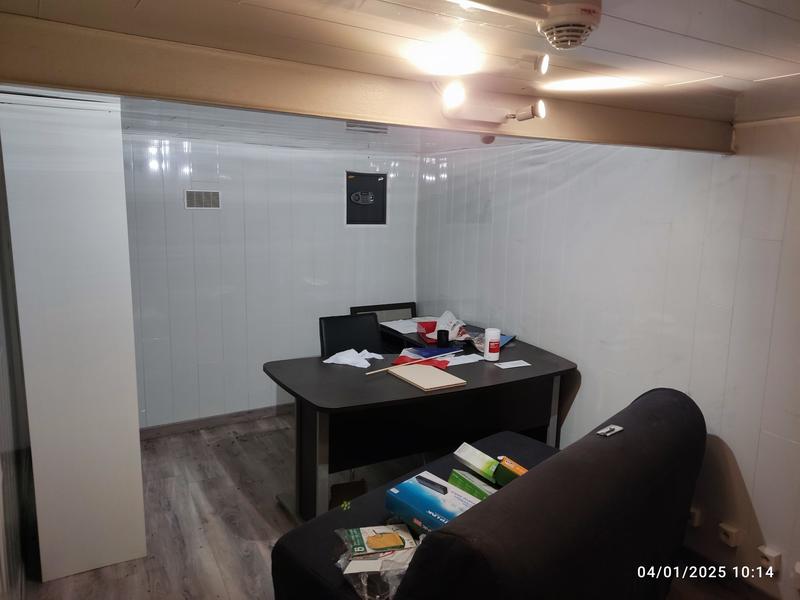 Local commercial - 650 m²