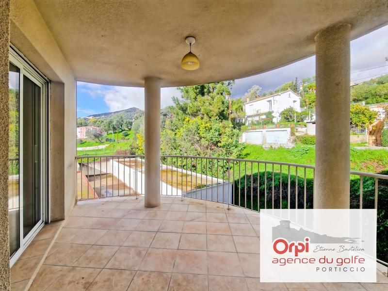 Appartement - 56 m² - 2 pièces