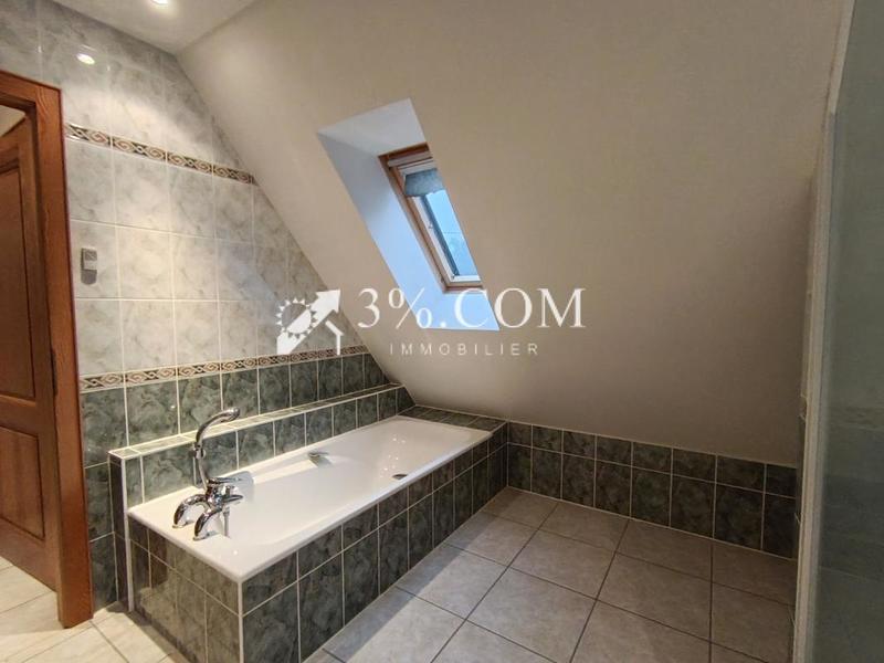 Pavillon - 190 m² - 7 pièces