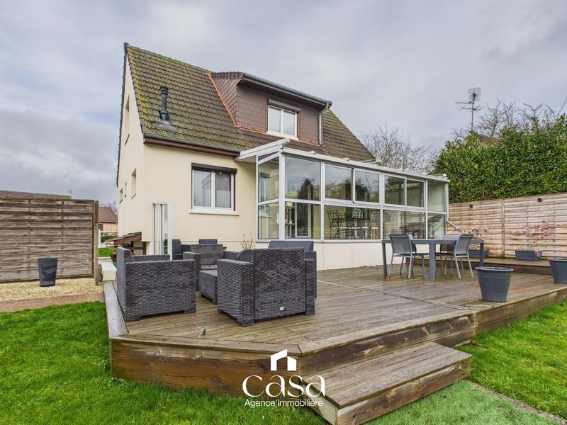 Maison - 93 m² - 5 pièces