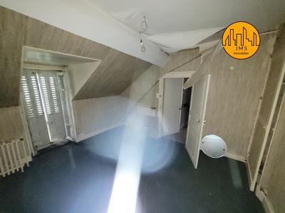 Maison de village - 115 m² - 5 pièces