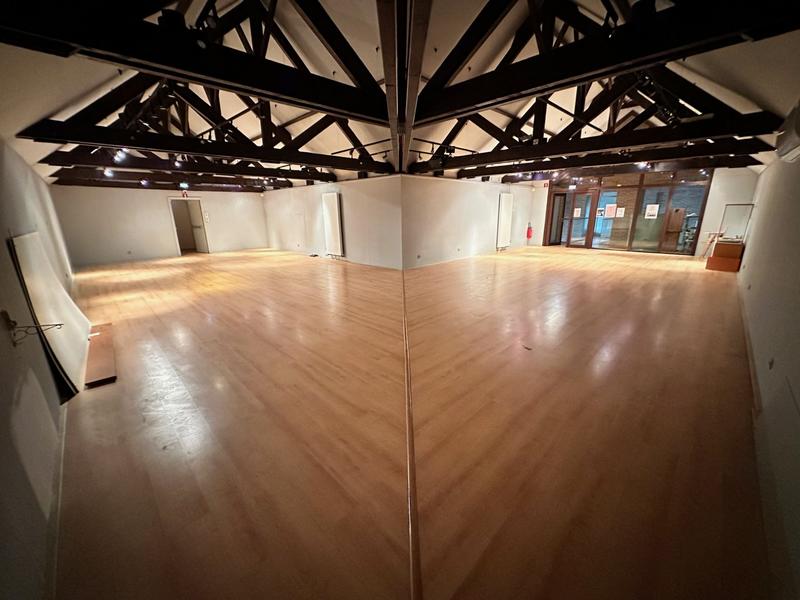 Local d'activités - 180 m²