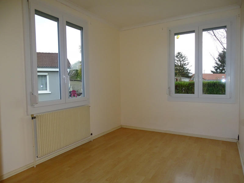 Maison - 87 m² - 5 pièces