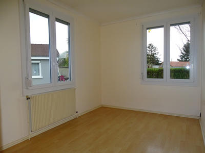 Maison - 87 m² - 5 pièces