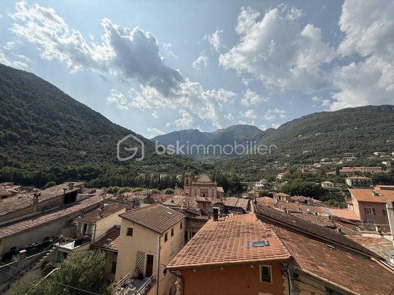 Appartement - 82 m² - 3 pièces