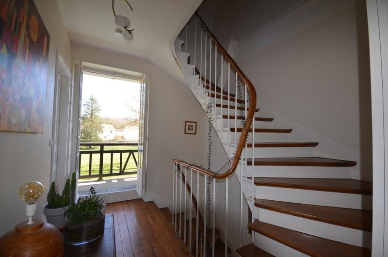 Maison bourgeoise - 230 m² - 9 pièces