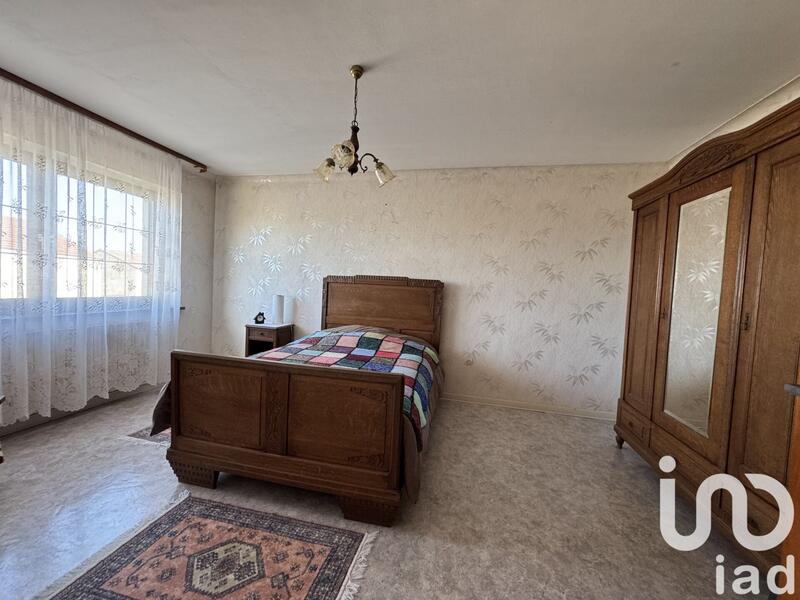 Maison - 195 m² - 7 pièces