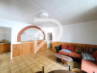 Maison - 136 m² - 6 pièces