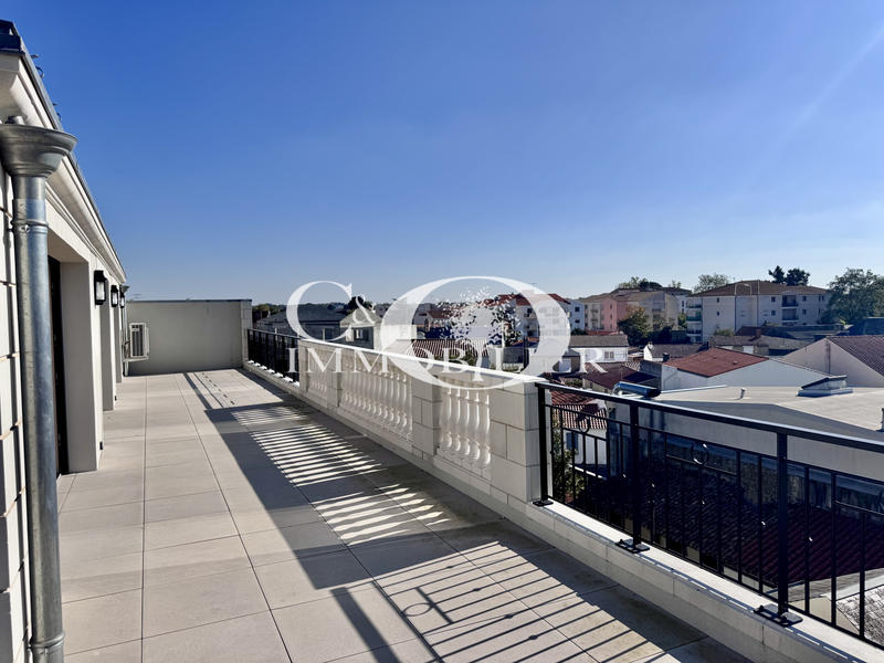 Appartement - 131 m² - 4 pièces