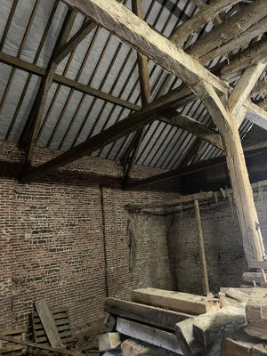 Maison - 140 m² - 1 pièce