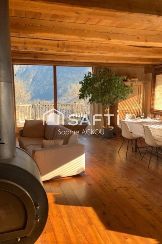 Maison - 450 m² - 11 pièces