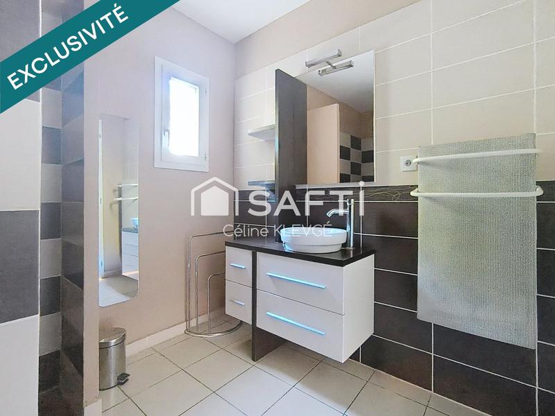 Maison - 94 m² - 5 pièces