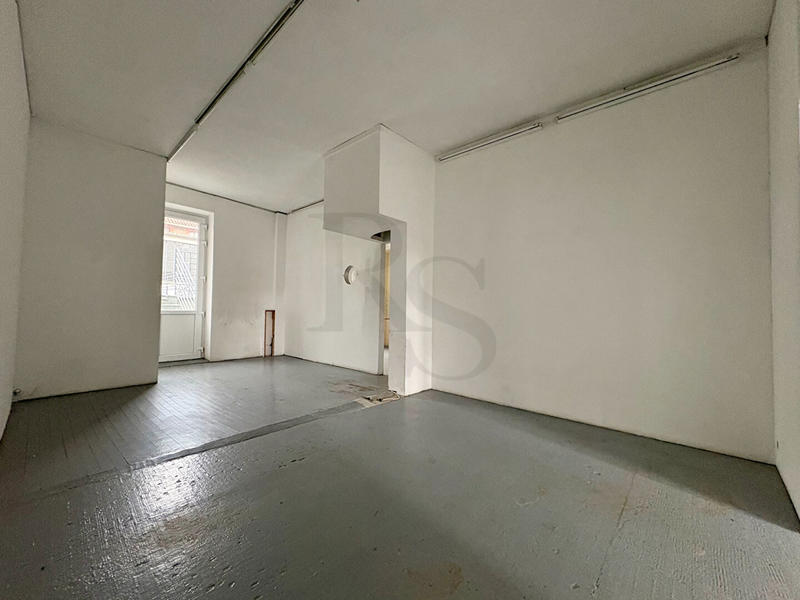 Immeuble - 6 pièces