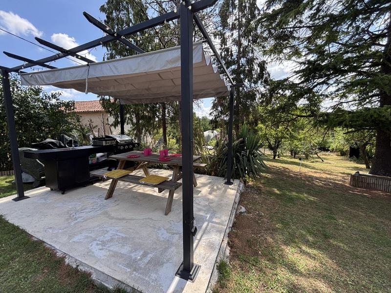 Maison - 148 m² - 8 pièces