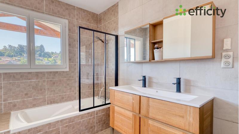 Maison - 130 m² - 6 pièces