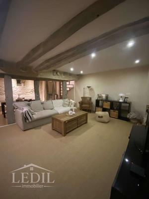 Maison - 98 m² - 3 pièces