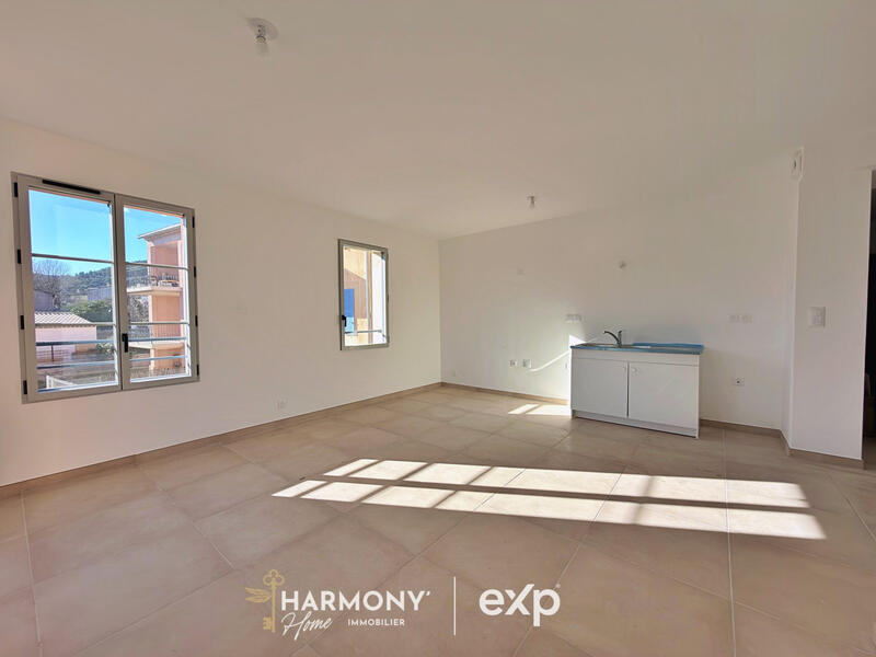 Appartement - 66 m² - 3 pièces