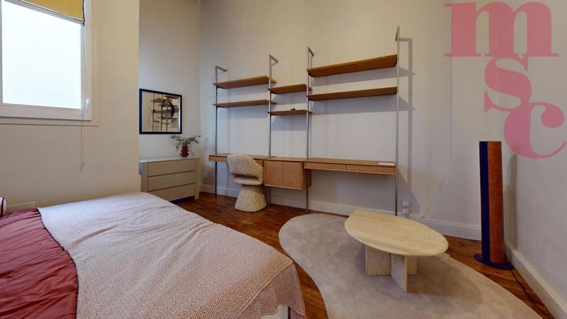 Appartement - 116 m² - 6 pièces