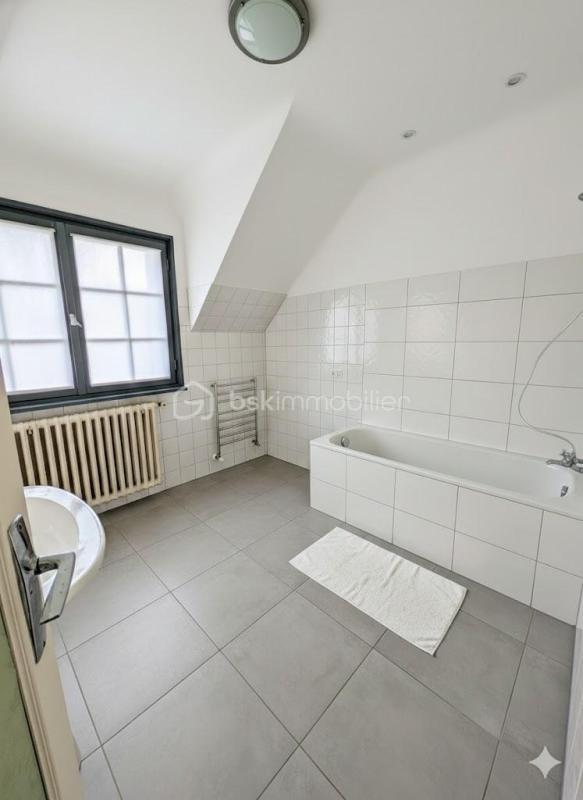 Maison - 101 m² - 5 pièces