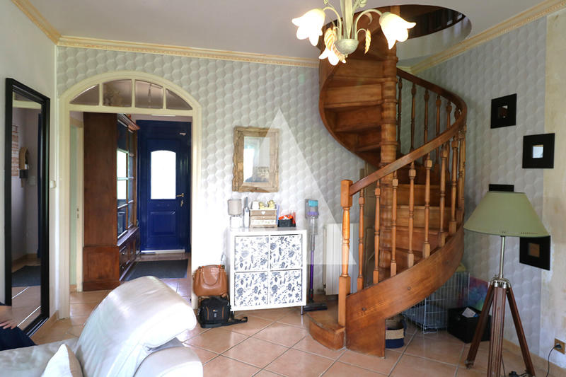 Maison - 139 m² - 6 pièces