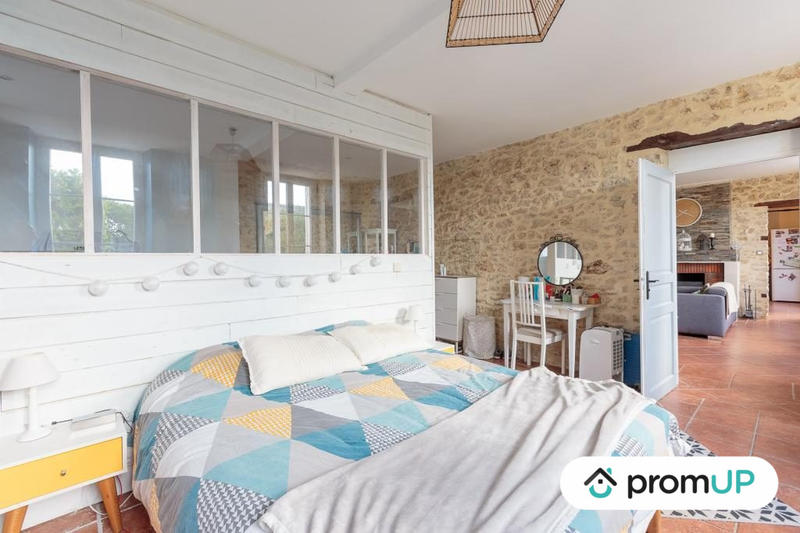 Maison ancienne - 210 m² - 8 pièces