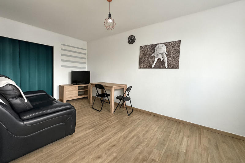 Appartement - 57 m² - 2 pièces