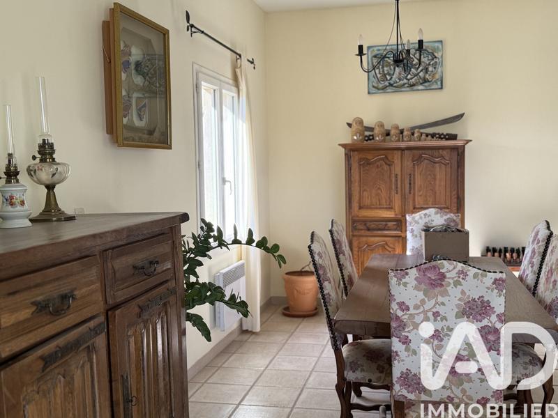 Maison - 186 m² - 5 pièces