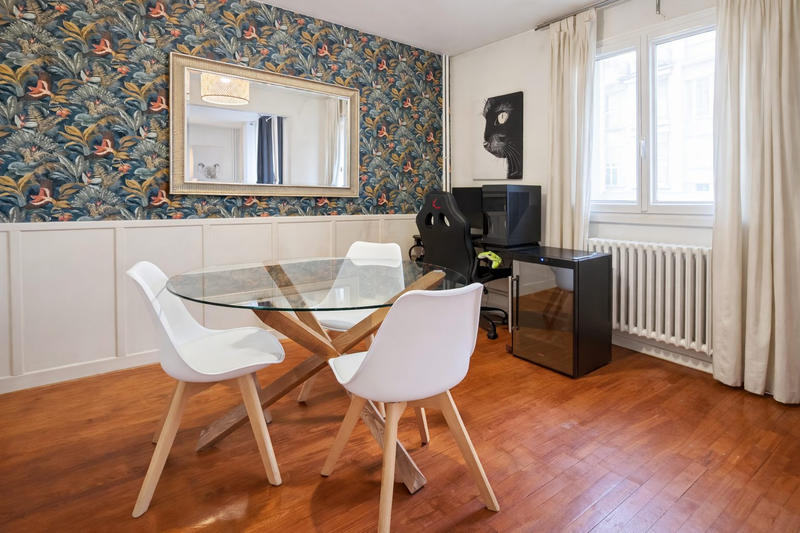 Appartement - 84 m² - 5 pièces