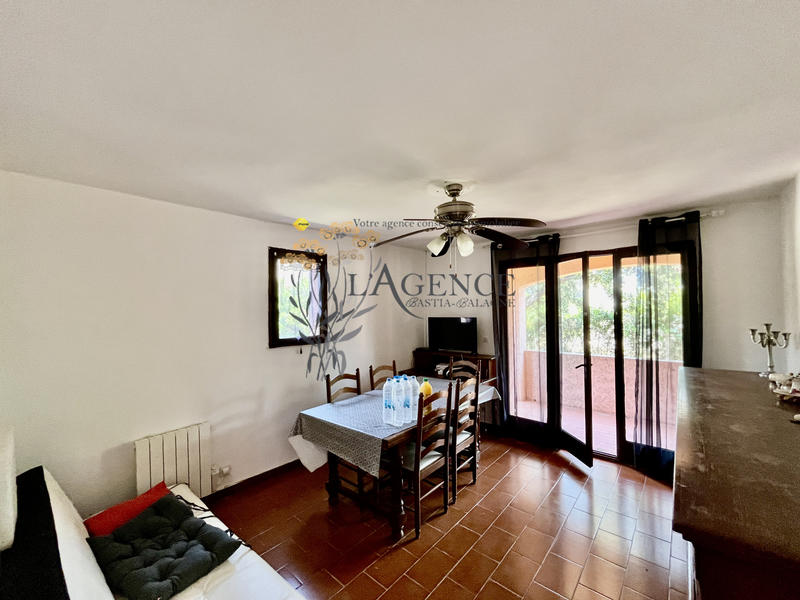 Maison - 188 m² - 12 pièces