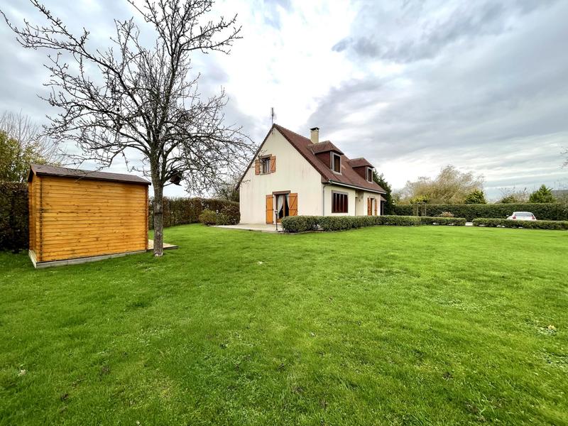 Maison traditionnelle - 123 m² - 6 pièces