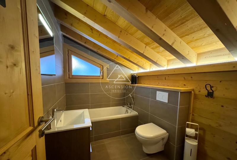 Châlet - 185 m² - 6 pièces