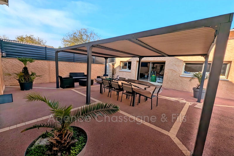 Maison - 175 m² - 5 pièces