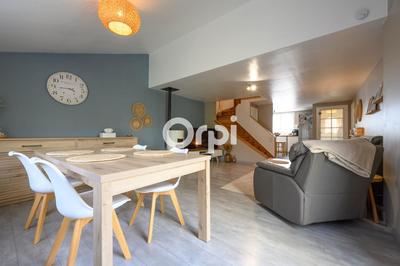 Maison - 88 m² - 4 pièces