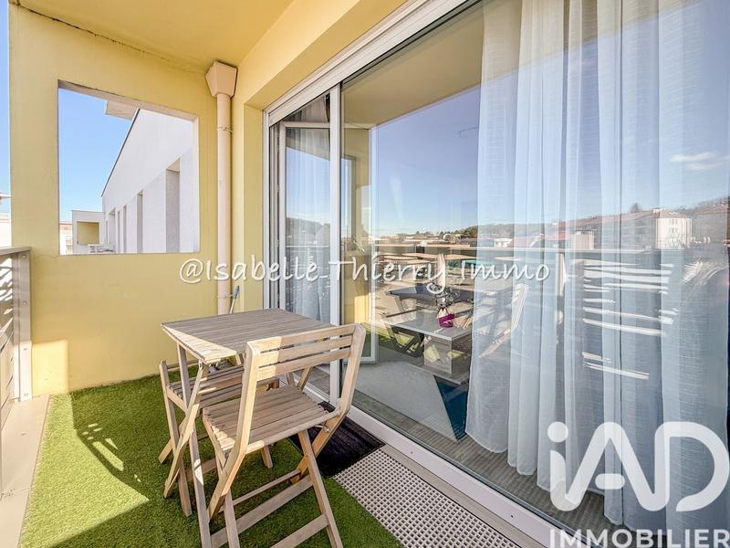 Appartement - 76 m² - 4 pièces