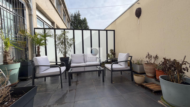 Appartement - 99 m² - 5 pièces