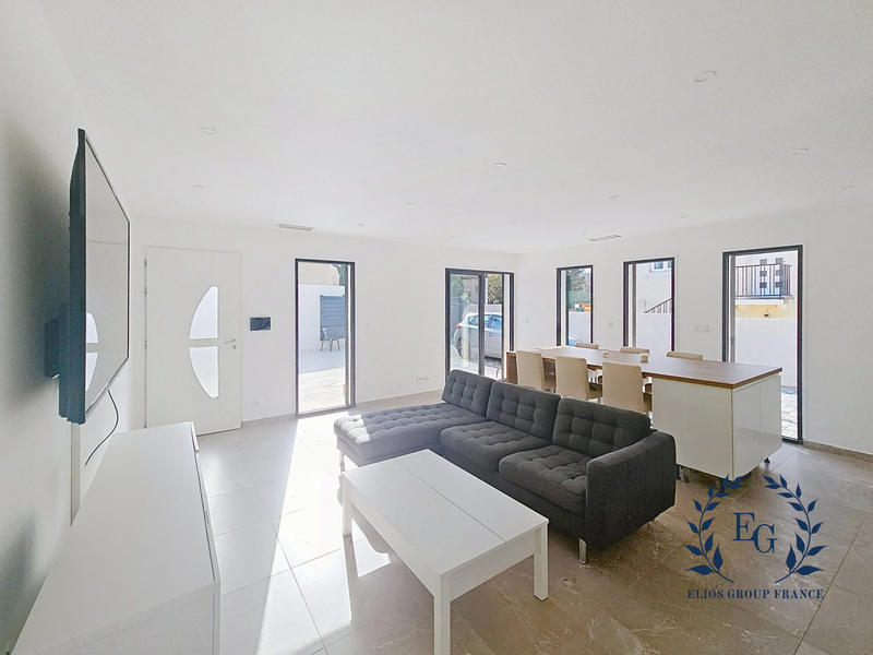 Maison - 103 m² - 4 pièces