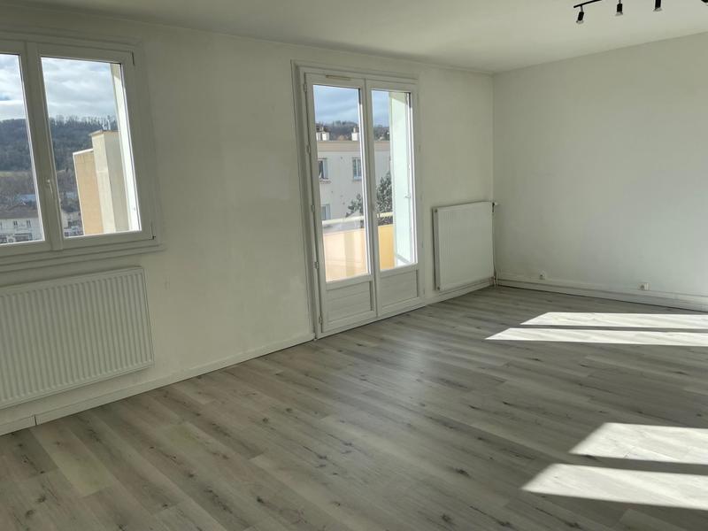 Appartement - 67 m² - 4 pièces