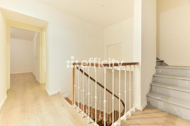 Maison - 117 m² - 6 pièces