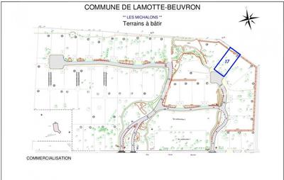 Terrain constructible - 720 m²