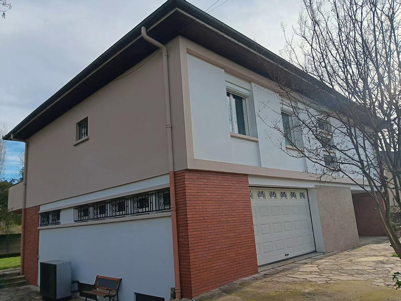 Maison - 195 m² - 7 pièces