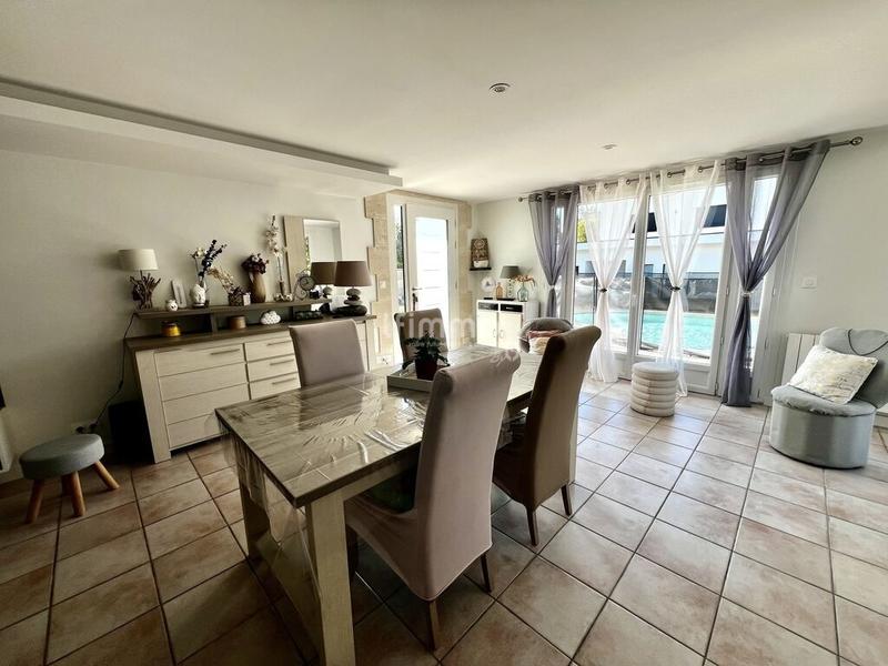 Maison - 100 m² - 4 pièces