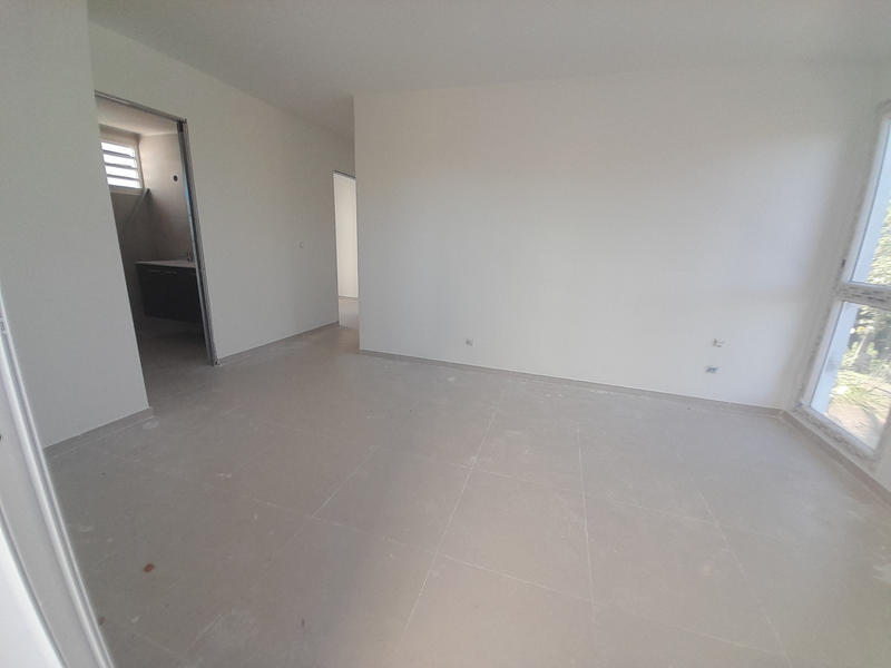 Appartement - 99 m² - 4 pièces