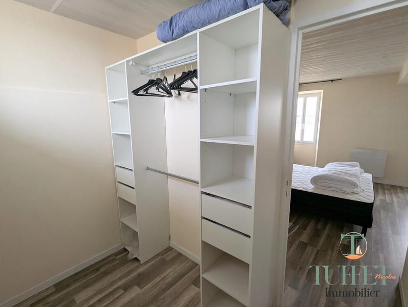 Maison ancienne - 166 m² - 8 pièces