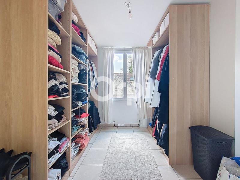 Maison - 138 m² - 5 pièces