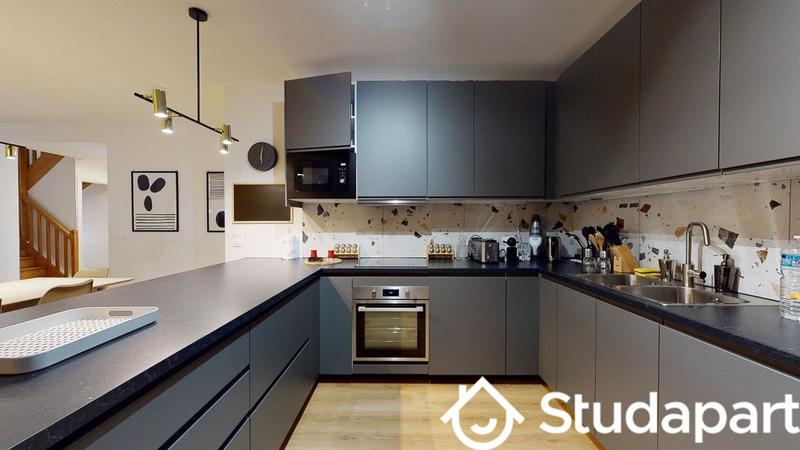 Chambre - 11 m² - 1 pièce