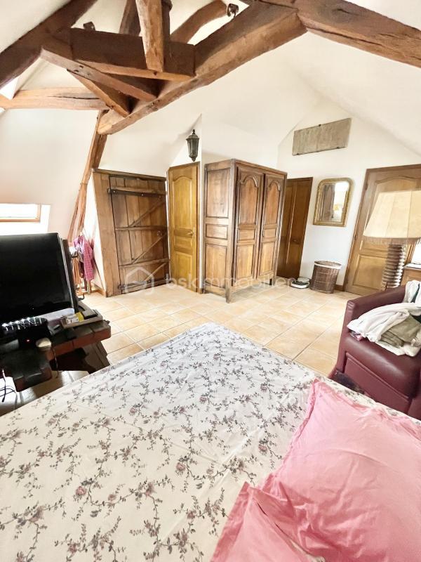 Demeure - 313 m² - 10 pièces